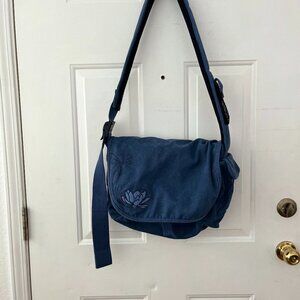 L.L. Bean Blue Cotton Canvas Embroiderd Travel/Tote/Duffle Bag
